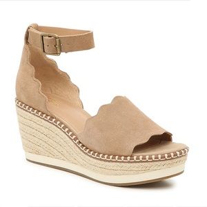 ESPADRILLE WEDGE SANDAL